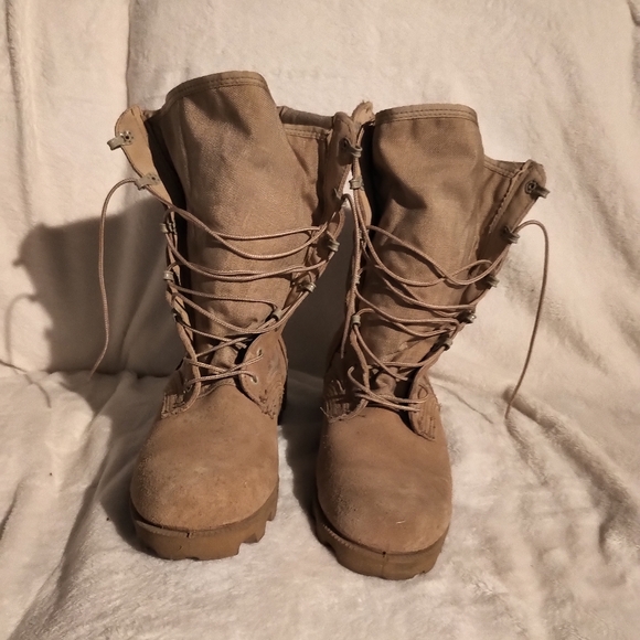 wellco Shoes New Size 85 Mens Us Military Boots In Desert Storm